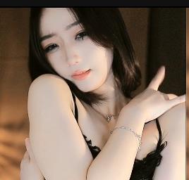 直播虎牙性感刘钞钞透SL舞定制1V1G，热裤差评自拍，精彩不容错过！