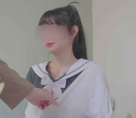 自拍Demi爹咪校园事件精选辑1部450M惹火珍藏