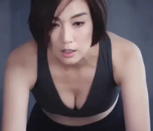 性感微博女星内衣广告合集51部1.26G