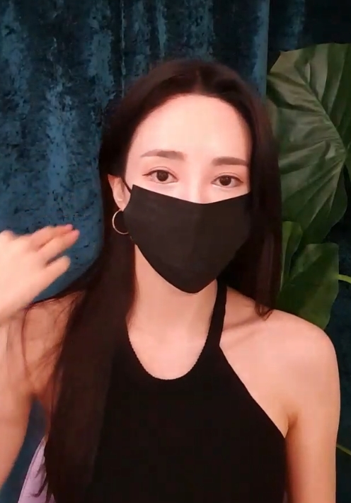 推特ekwnddl热舞视频15部39.5G这身材绝了