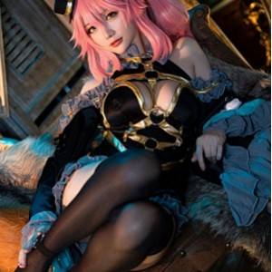 OnlyFans星之迟迟Cosplay视频349期189.9G太丰满了