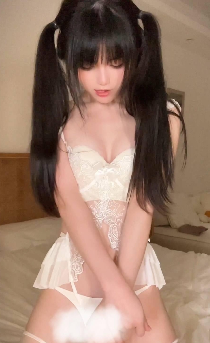 微密圈落英酱耶17套珍藏版96V2.64G绝密私房