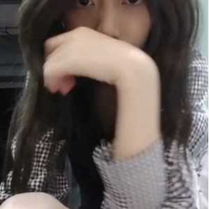 推特菠萝果酱眼镜妹视频341部336G劲爆合集