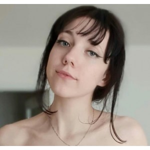 绝密展示Ellesclub小姐姐私拍88部41.2G推特